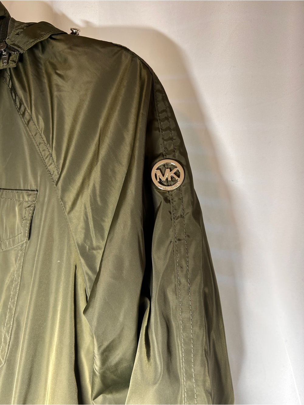 Michael Kors Women’s Olive Green Hooded Anorak Rain Jacket Utility Coat Size med - Picture 3 of 15
